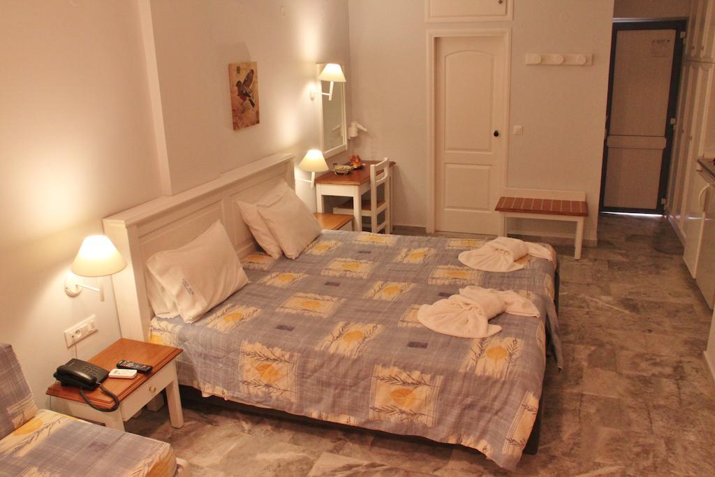 Santa Irene Aparthotel Soúgia Phòng bức ảnh