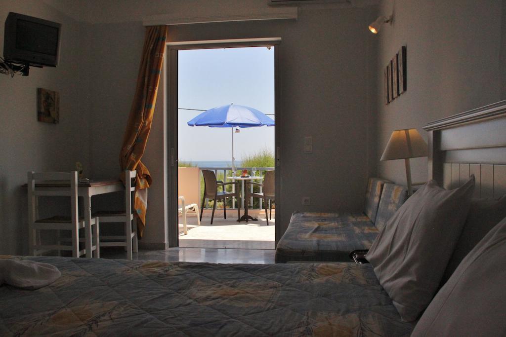 Santa Irene Aparthotel Soúgia Phòng bức ảnh