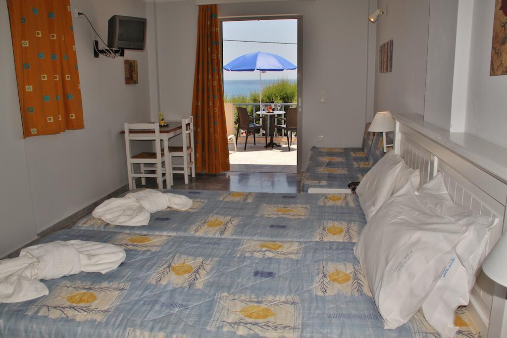 Santa Irene Aparthotel Soúgia Phòng bức ảnh